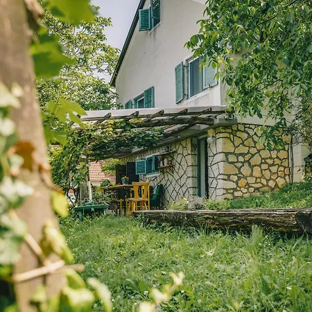 Hillside 2 A Szent Gyoergy-hegy Lankain Ferienhaus Tapolca